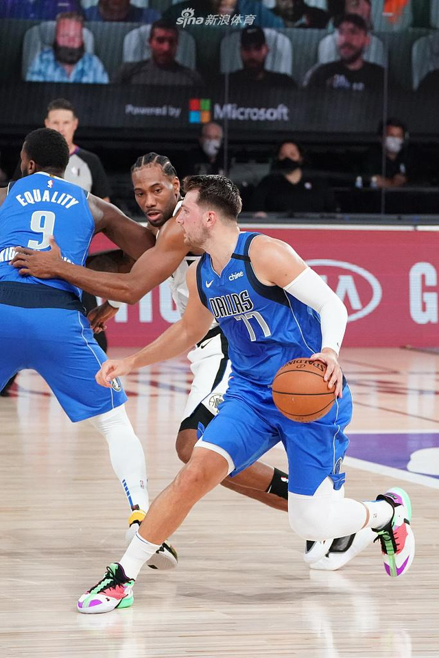 从此案例中 从此案例中