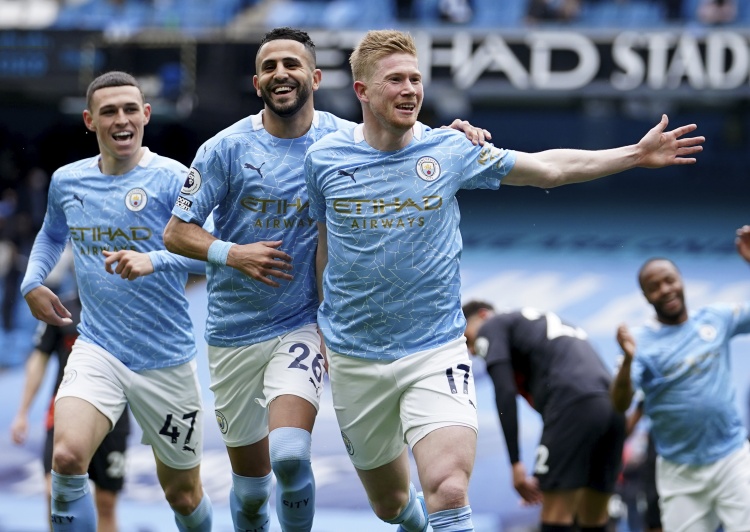 镜头中心 镜头中心